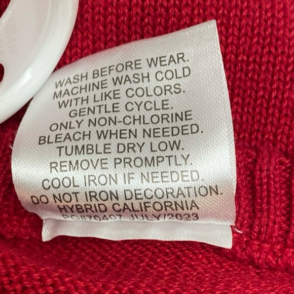 The Grinch Boys Small Red Knit Holiday Sweater Christmas Dr. Seuss 2023 - Picture 11 of 15